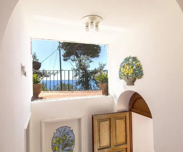 Apartment La Cuchina Capri